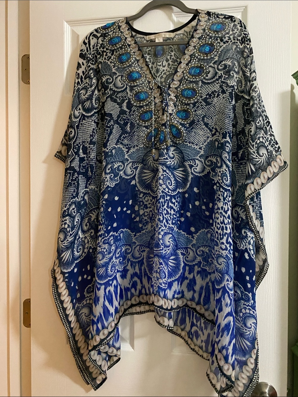 Boston Proper Embellished Blue Paisley V-Neck Women's Kimono